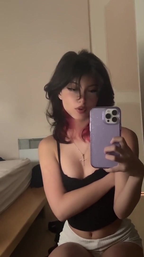 Nym Aka Babybratnym Onlyfans – She Is So Sexy